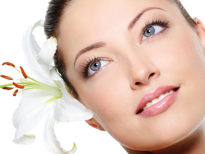 Make home remedies and brighten up the skin! | घरगुती उपाय करा अन् स्किन उजाळा ! Make home remedies and brighten up the skin! | घरगुती उपाय करा अन् स्किन उजाळा !
