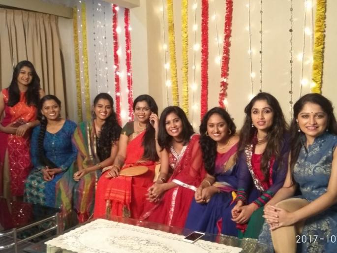 Diwali celebrations at a set of girls hostels ... | गर्ल्स हॉस्टेलच्या सेटवर दिवाळीची धमाल... Diwali celebrations at a set of girls hostels ... | गर्ल्स हॉस्टेलच्या सेटवर दिवाळीची धमाल...
