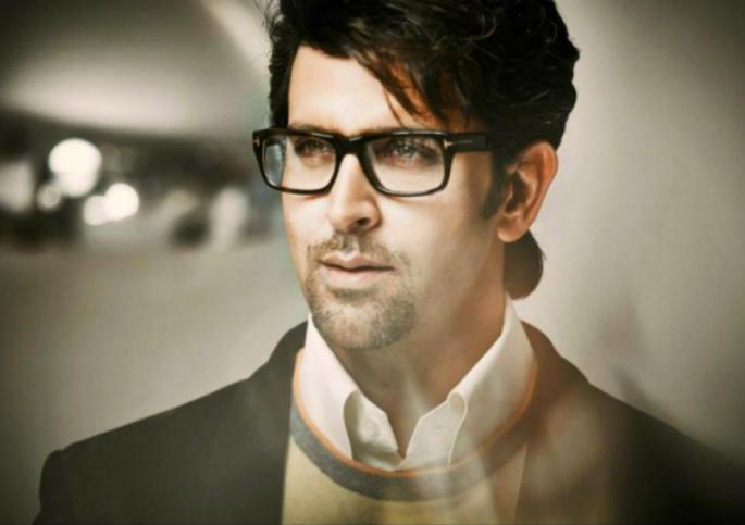 Hrithik's look in 'Mohenjoddo' New Poster! | ‘मोहेंजोदडो’ न्यू पोस्टरमध्ये हृतिकचा लूक !