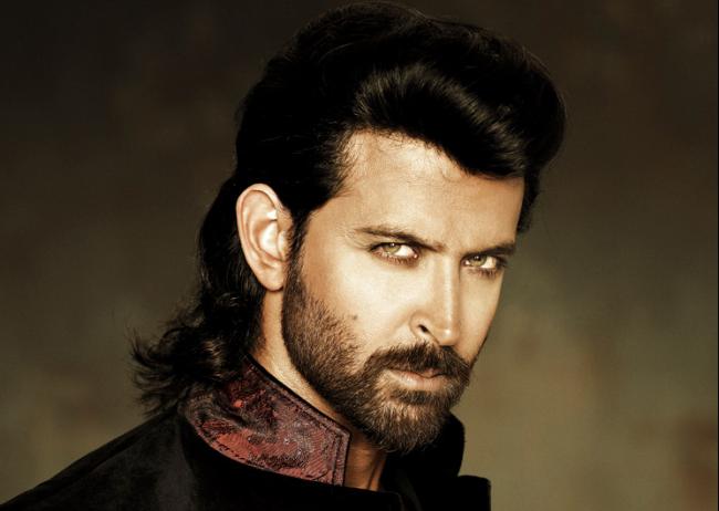 Hrithik's Twitter account 'hack' ?? | ​हृतिकचे Twitter अकाऊंट ‘हॅक’??