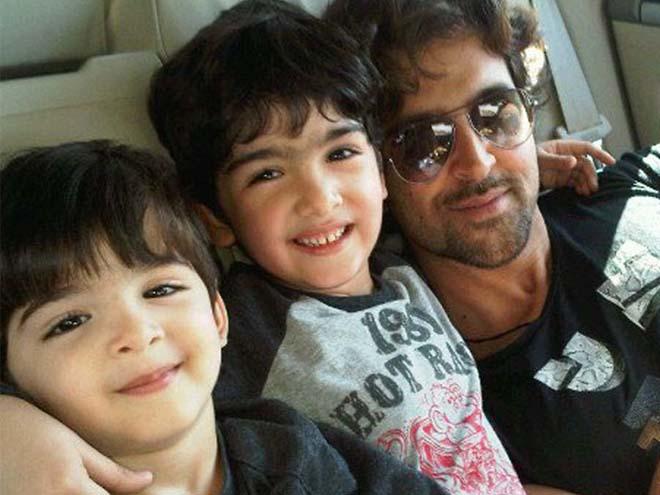 Athletic sessions with Hrithik's kids! | हृतिकचे मुलांसोबत अॅथलेट सेशन! Athletic sessions with Hrithik's kids! | हृतिकचे मुलांसोबत अॅथलेट सेशन!