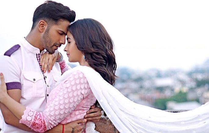BADRINATH KI DULHANIA SONG HUMSAFAR: Varun Dhawan - Aaliya Bhatt's new song to calm mind | BADRINATH KI DULHANIA SONG HUMSAFAR: मनाला शांत करणारे वरुण धवन - आलिया भट्टचे नवीन गाणे BADRINATH KI DULHANIA SONG HUMSAFAR: Varun Dhawan - Aaliya Bhatt's new song to calm mind | BADRINATH KI DULHANIA SONG HUMSAFAR: मनाला शांत करणारे वरुण धवन - आलिया भट्टचे नवीन गाणे