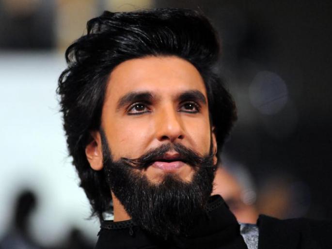 Many have given Ranveer Singh a 'Padmavati' advice to not sign! Read, revealing Ranveer !! | अनेकांनी रणवीर सिंगला दिला होता ‘पद्मावती’ साईन न करण्याचा सल्ला! वाचा, रणवीरचा खुलासा!! Many have given Ranveer Singh a 'Padmavati' advice to not sign! Read, revealing Ranveer !! | अनेकांनी रणवीर सिंगला दिला होता ‘पद्मावती’ साईन न करण्याचा सल्ला! वाचा, रणवीरचा खुलासा!!