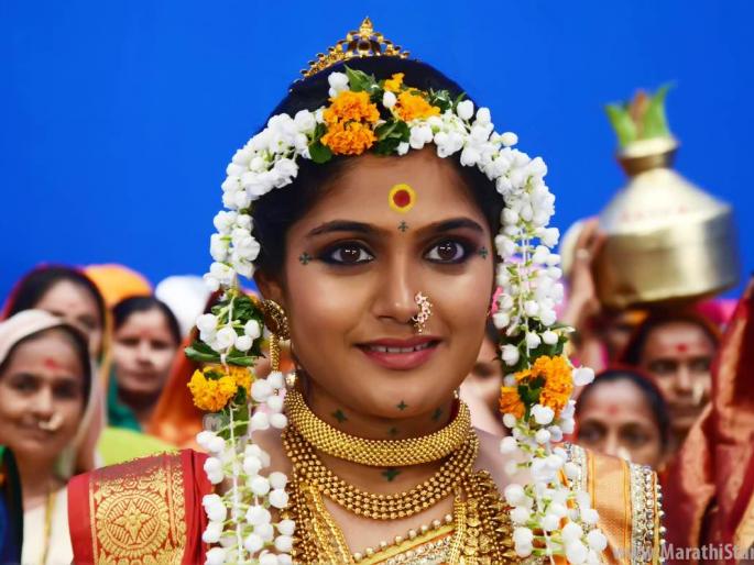 Isha Dhankawat for Kojagiri celebrations | कोजागरीनिमित्त ईशा धनकवडीत