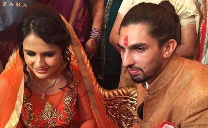 Ishant Sharma's box with a basketball player image | ​बास्केटबॉल खेळाडू प्रतिमासोबत ईशांत शर्माचा साखरपुडा