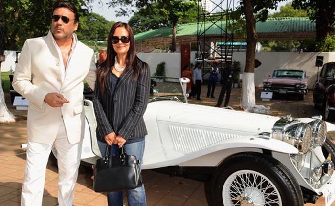 Jackie Shroff's wife had an affair with the actress .... The actor had both the private photos of the evidence as evidence. | जॅकी श्रॉफच्या पत्नीचे या अभिनेत्यासोबत होते अफेअर.... या अभिनेत्याने पुरावा म्हणून दोघांचे खाजगी फोटो कोर्टात केले होते सादर Jackie Shroff's wife had an affair with the actress .... The actor had both the private photos of the evidence as evidence. | जॅकी श्रॉफच्या पत्नीचे या अभिनेत्यासोबत होते अफेअर.... या अभिनेत्याने पुरावा म्हणून दोघांचे खाजगी फोटो कोर्टात केले होते सादर