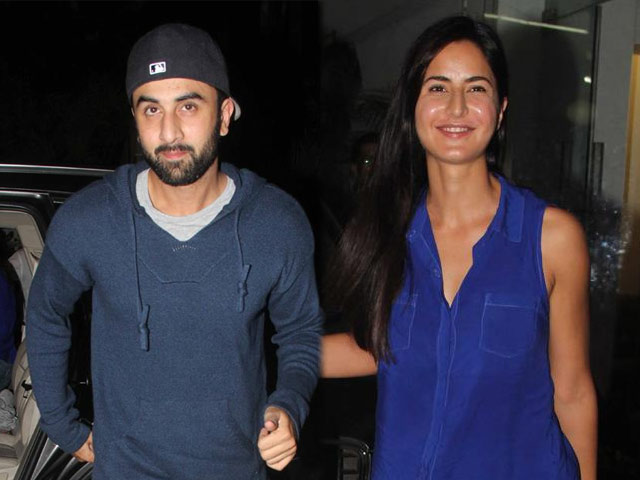 Ranbir-Katrina Morokkot 'double-up'! | रणबीर-कॅटरिना मोरोक्कोत ‘डबल-अप’ ! Ranbir-Katrina Morokkot 'double-up'! | रणबीर-कॅटरिना मोरोक्कोत ‘डबल-अप’ !