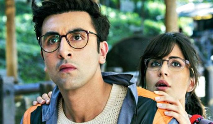 Ranbir and Katte did a dance practice together | रणबीर-कॅटने केली एकत्र डान्स प्रॅक्टिस Ranbir and Katte did a dance practice together | रणबीर-कॅटने केली एकत्र डान्स प्रॅक्टिस