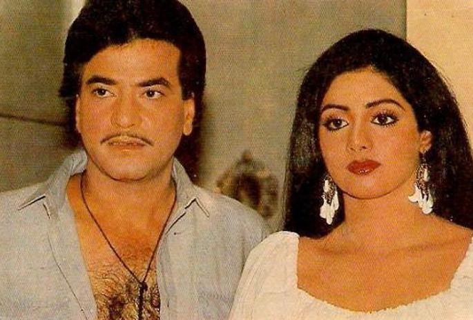 Just a few days before the death of Sridevi, the visit was done with Jitendra | श्रीदेवी यांच्या निधनाच्या काहीच दिवस आधी जितेंद्रसोबत त्यांची झाली होती भेट Just a few days before the death of Sridevi, the visit was done with Jitendra | श्रीदेवी यांच्या निधनाच्या काहीच दिवस आधी जितेंद्रसोबत त्यांची झाली होती भेट