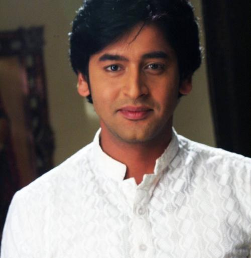 'Jeeja' now becomes military junta! | ​‘जग्या’ आता बनला लष्करी जवान !