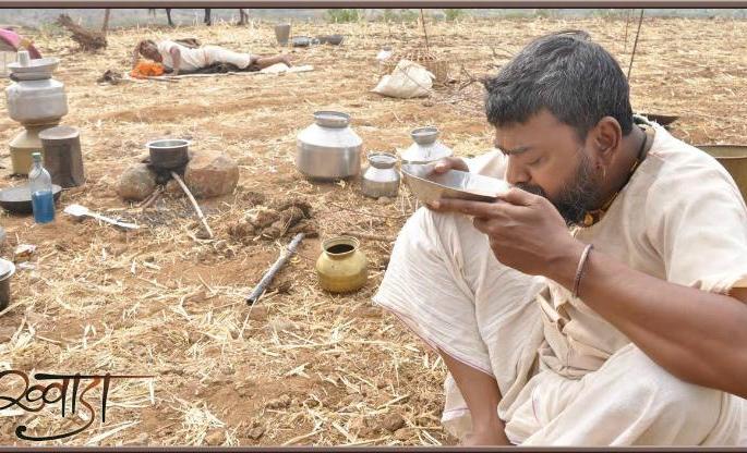 'Khwada' is to reach the people of Maharashtra | 'ख्वाडा' महाराष्ट्रातल्या जनतेपर्यंत पोहोचवायचा आहे 'Khwada' is to reach the people of Maharashtra | 'ख्वाडा' महाराष्ट्रातल्या जनतेपर्यंत पोहोचवायचा आहे