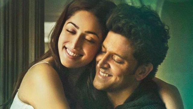 KABIL Cinematic Boxes cross the 100 crores mark on the box | काबिल चित्रपटाने केला बॉक्सआॅफीसवर १०० कोटीचा टप्पा पार