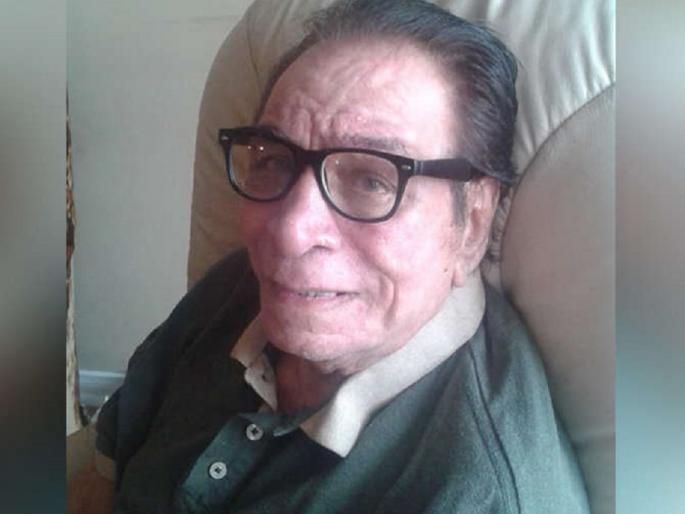 Kader Khan does not know anybody except son and son! | मुलगा अन् सुनेशिवाय कुणालाही ओळखत नाहीत कादर खान! Kader Khan does not know anybody except son and son! | मुलगा अन् सुनेशिवाय कुणालाही ओळखत नाहीत कादर खान!
