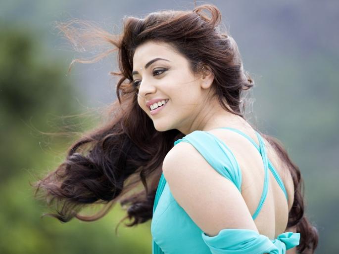 Birthday Special: Topless photos and 'those' some scenes were discussed by Kajal Agarwal !! | Birthday Special : टॉपलेस फोटो अन् ‘त्या’ किसींग सीनमुळे चर्चेत आली होती काजल अग्रवाल!! Birthday Special: Topless photos and 'those' some scenes were discussed by Kajal Agarwal !! | Birthday Special : टॉपलेस फोटो अन् ‘त्या’ किसींग सीनमुळे चर्चेत आली होती काजल अग्रवाल!!