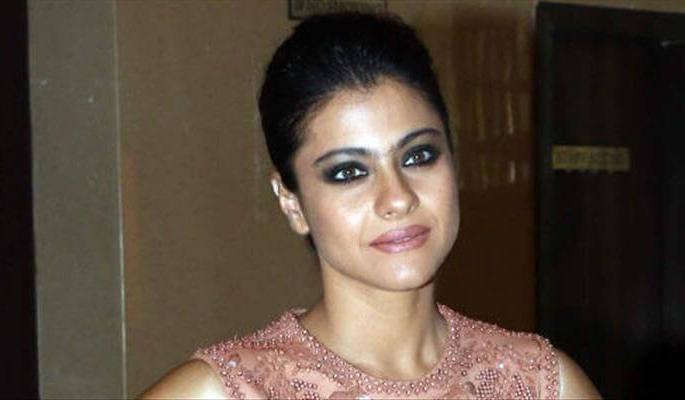 Family heads for Bollywood beauty | बॉलिवूड सुंदरींसाठी कुटुंबच अग्रस्थानी Family heads for Bollywood beauty | बॉलिवूड सुंदरींसाठी कुटुंबच अग्रस्थानी