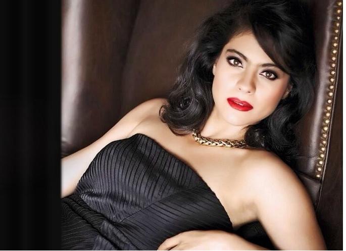 Working with Kajol Tamil film? | कोणासोबत करतेय काजोल तामिळ चित्रपटात काम? Working with Kajol Tamil film? | कोणासोबत करतेय काजोल तामिळ चित्रपटात काम?