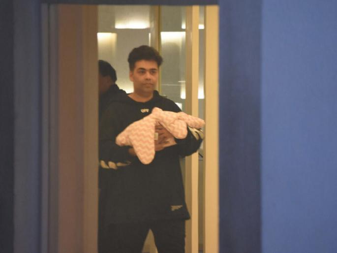 First Photos: ... Karan Johar took his twin boys home at the end !! | First Photos : ...अखेर करण जोहरने आपल्या जुळ्या मुलांना नेले घरी!! First Photos: ... Karan Johar took his twin boys home at the end !! | First Photos : ...अखेर करण जोहरने आपल्या जुळ्या मुलांना नेले घरी!!