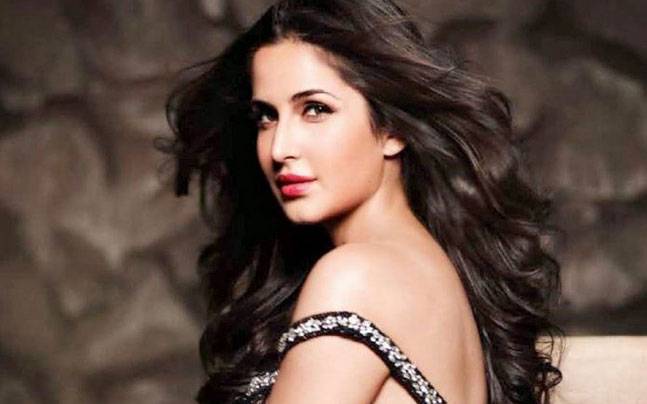 Lucky charm for Katrina Kaif! You'll be surprised by reading | तर हा अभिनेता ठरला कॅटरिना कैफसाठी लकी चार्म ! वाचून तुम्हीही व्हाल आश्चर्यचकित