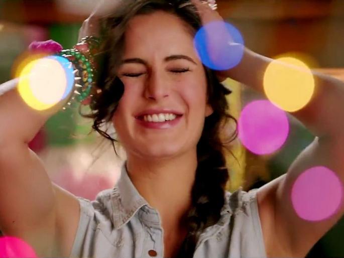 On the 33rd birthday, Katrina shared a few videos | ​३३ व्या वाढदिवशी कतरीनाने क्युट व्हिडिओ केला शेअर