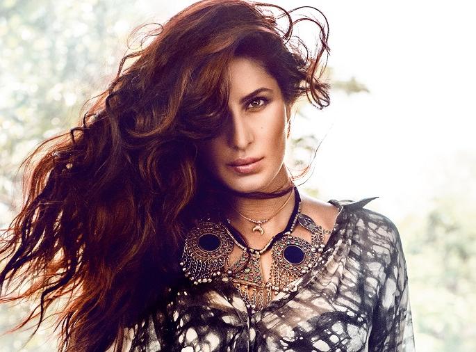 Katrina Kaif's marriage with Salman and Ranbir is not there. | सलमान वा रणबीर नाही तर ‘या’ अभिनेत्रीमुळे थांबलेय कॅटरिना कैफचे लग्न!! Katrina Kaif's marriage with Salman and Ranbir is not there. | सलमान वा रणबीर नाही तर ‘या’ अभिनेत्रीमुळे थांबलेय कॅटरिना कैफचे लग्न!!