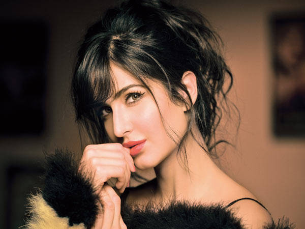 The importance of social media to Katrina! | ​कॅटरिनाला पटले सोशल मीडियाचे महत्त्व!!