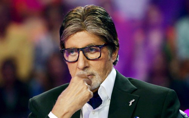 Amitabh Bachchan's condition deteriorated, doctors team reached Jodhpur | अमिताभ बच्चन यांनी प्रकृती बिघडली, जोधपूरला पोहोचली डॉक्टरांची टीम Amitabh Bachchan's condition deteriorated, doctors team reached Jodhpur | अमिताभ बच्चन यांनी प्रकृती बिघडली, जोधपूरला पोहोचली डॉक्टरांची टीम