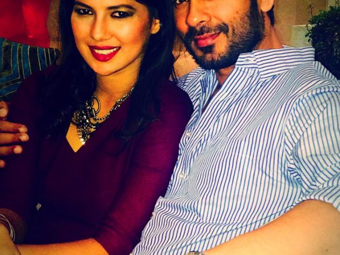 Keith Sequirer with Rochelle Rao | किथ सिक्वेराने केला रोचेल रावसोबत साखरपुडा Keith Sequirer with Rochelle Rao | किथ सिक्वेराने केला रोचेल रावसोबत साखरपुडा