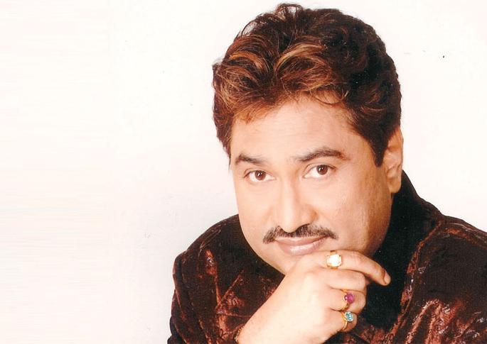 Kumar Sanu, the lightest movie, has four moon | कुमार सानू लावणार हलके हलके चित्रपटाला चार चाँद Kumar Sanu, the lightest movie, has four moon | कुमार सानू लावणार हलके हलके चित्रपटाला चार चाँद