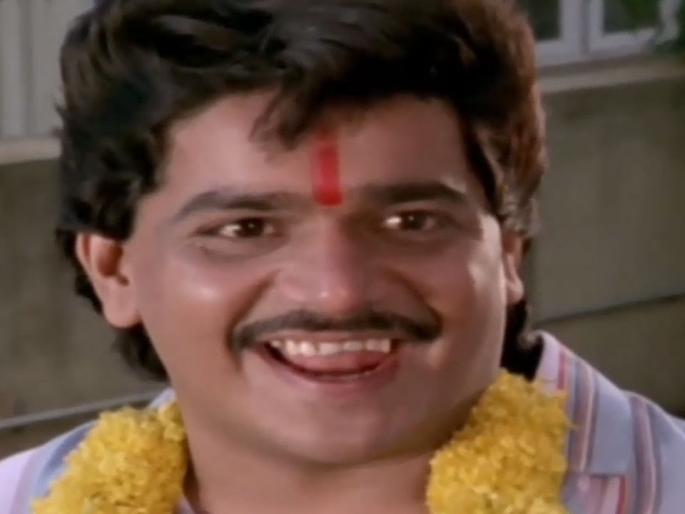 Laxmikant Barde's Today Smriti Day | लक्ष्मीकांत बेर्डेचा आज स्मृतीदिन Laxmikant Barde's Today Smriti Day | लक्ष्मीकांत बेर्डेचा आज स्मृतीदिन