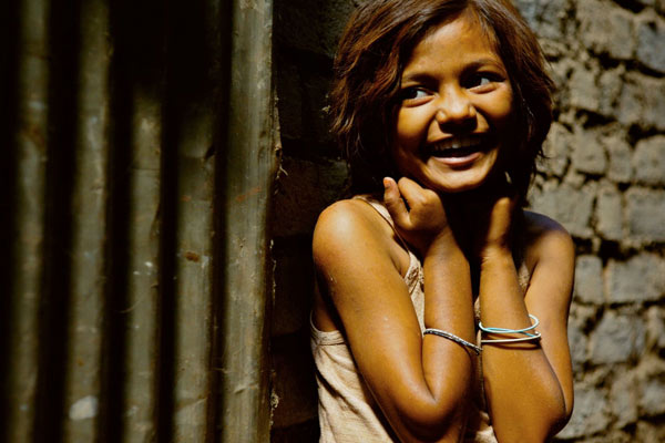 Do you remember the small lectures in 'Slumdog Millionaire', now look how it looks! | ‘स्लमडॉग मिलिनेयर’मधील लहानगी लतिका तुम्हाला आठवते काय?, आता पहा कशी दिसते! Do you remember the small lectures in 'Slumdog Millionaire', now look how it looks! | ‘स्लमडॉग मिलिनेयर’मधील लहानगी लतिका तुम्हाला आठवते काय?, आता पहा कशी दिसते!
