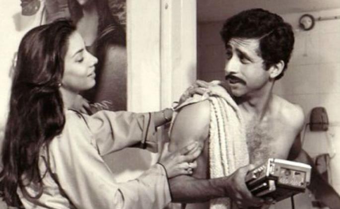 Gulzar, who is waiting for release for 29 years, will be released on 'Vibes' day! | २९ वर्षांपासून रिलीजच्या प्रतीक्षेत असलेला गुलजार यांचा ‘लिबास’ या दिवशी होणार रिलीज ! Gulzar, who is waiting for release for 29 years, will be released on 'Vibes' day! | २९ वर्षांपासून रिलीजच्या प्रतीक्षेत असलेला गुलजार यांचा ‘लिबास’ या दिवशी होणार रिलीज !