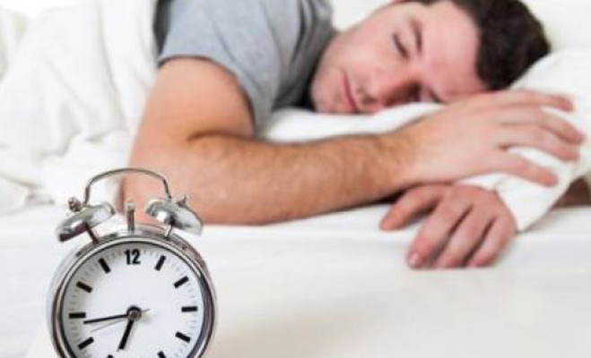 Sleep enough to keep the memory power better | ​स्मरण शक्ती चांगली ठेवण्यासाठी पुरेशी झोप