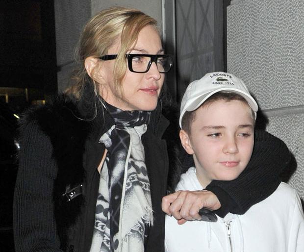 Rochola lives with the father! | रोचोला वडिलांसोबत राहयचेय!