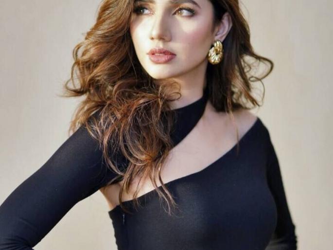 What? Ranbir Kapoor to date to Mahirah Khan? | काय? माहिरा खानला डेट करतोयं रणबीर कपूर?