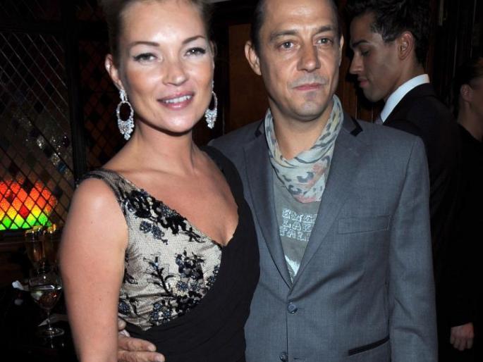 How do I forget Jamie? | जेमीला विसरू कशी ?