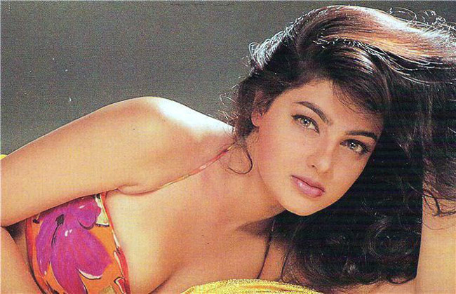 Mamta Kulkarni's Tinnu Verma was in the affair | ममता कुलकर्णीचे टिनू वर्मासोबत होते अफेअर Mamta Kulkarni's Tinnu Verma was in the affair | ममता कुलकर्णीचे टिनू वर्मासोबत होते अफेअर