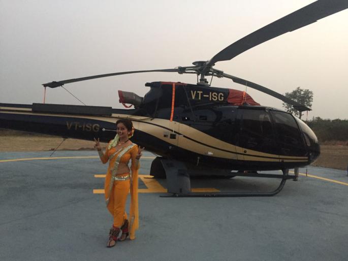 Mansi Naik's Jharkas Ride | मानसी नाईकची झक्कास राइड