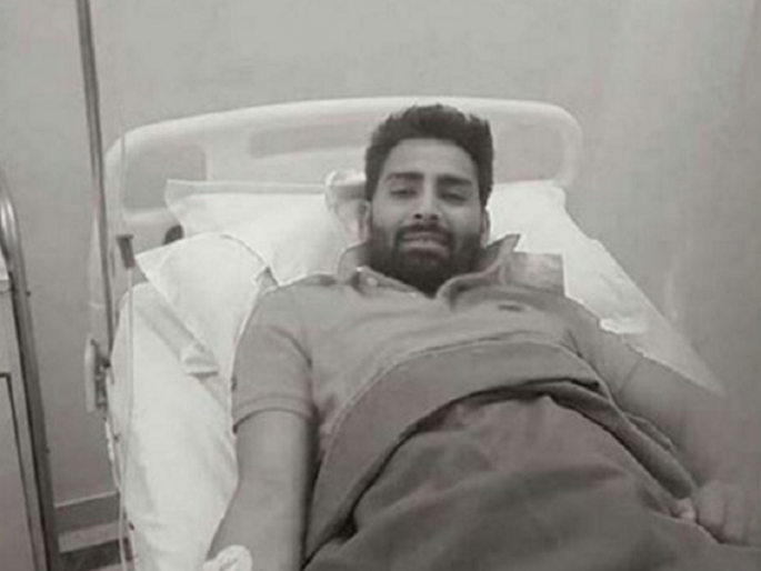 Hence, Manvir Gurjar has to be admitted in the hospital | म्हणून मनवीर गुर्जरला हॉस्पिटलमध्ये करावे लागले दाखल Hence, Manvir Gurjar has to be admitted in the hospital | म्हणून मनवीर गुर्जरला हॉस्पिटलमध्ये करावे लागले दाखल