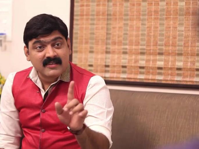 Makrand Anaspuri says, make strict laws for de-addiction | ​मकरंद अनासपुरे म्हणतोय, व्यसनमुुक्तीसाठी कठोर कायदे करा