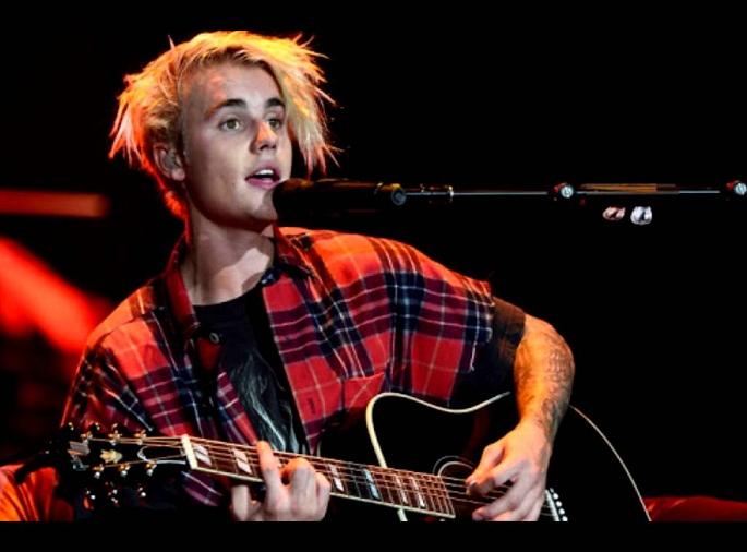 These are StarKids, Justin Bieber's 'Divane' style! | ​हे स्टारकिड्स आहेत, जस्टीन बीबरच्या स्टाईलचे ‘दिवाने’!!