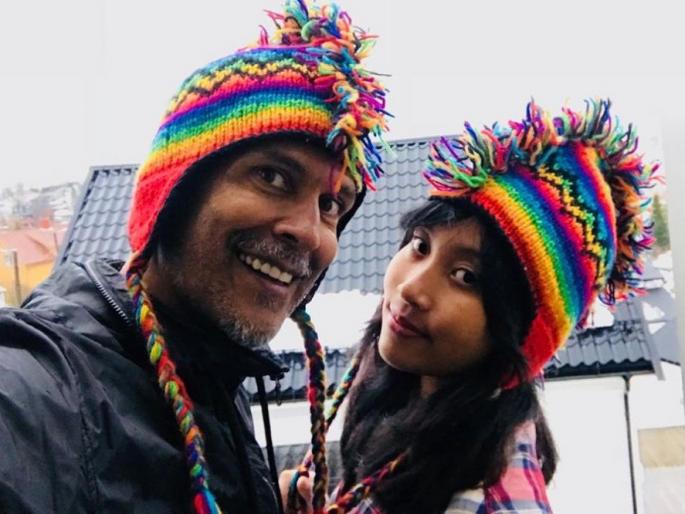 52-year-old Milind Soman disclosed his boyfriend's age! | ५२ वर्षीय मिलिंद सोमणने त्याच्या गर्लफ्रेंडच्या वयाचा केला खुलासा!! 52-year-old Milind Soman disclosed his boyfriend's age! | ५२ वर्षीय मिलिंद सोमणने त्याच्या गर्लफ्रेंडच्या वयाचा केला खुलासा!!