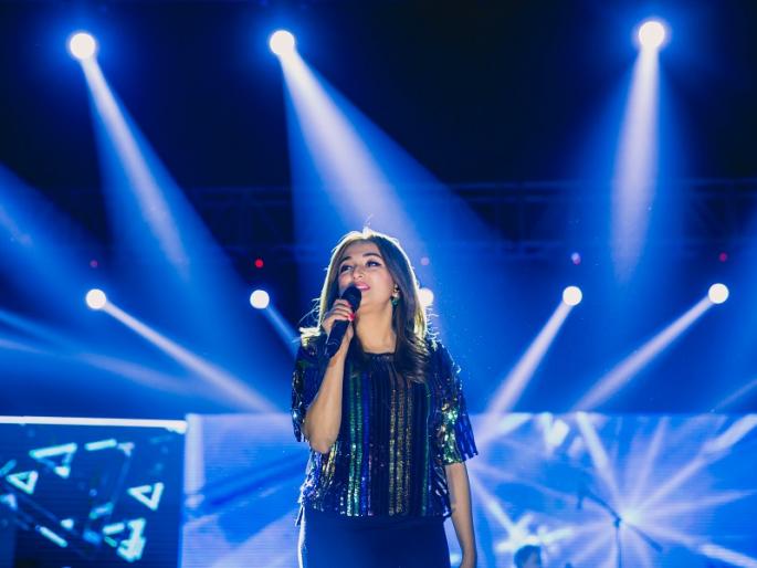 Loyalty to work is the achievement of the achievement -Manali Thakur! | ​कामावर निष्ठा हेच यशाचे गमक -मोनाली ठाकुर !