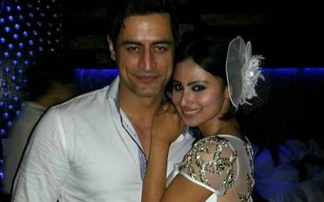 Mohit Ranne disclosed about his relationship with Munni Roy | मोहित रैनाने केला त्याच्या आणि मौनी रॉयच्या नात्याविषयी खुलासा Mohit Ranne disclosed about his relationship with Munni Roy | मोहित रैनाने केला त्याच्या आणि मौनी रॉयच्या नात्याविषयी खुलासा