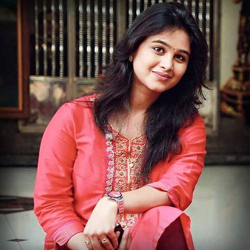 Happy Birthday to Mrinal Dasaniya! | मृणाल दुसानिसला वाढदिवसाच्या हार्दिक शुभेच्छा!