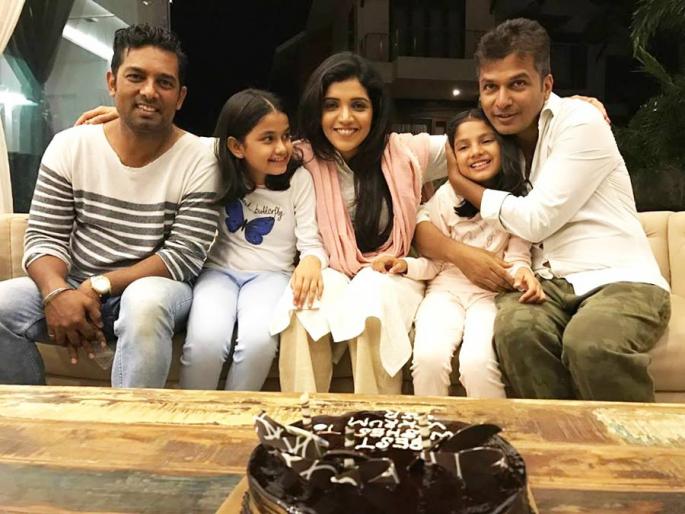 After the heart, the film's filming ended | हृद्यांतर चित्रपटाचे चित्रिकरण संपले After the heart, the film's filming ended | हृद्यांतर चित्रपटाचे चित्रिकरण संपले