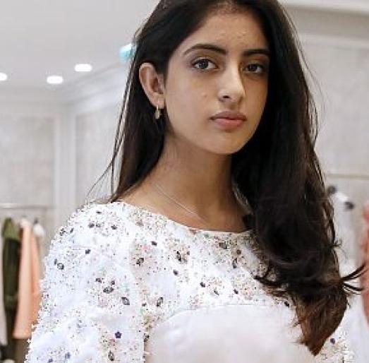 Big bam shared the picture of the granddaughter! | बिग बीं नी शेअर केले नातीचे फोटो!