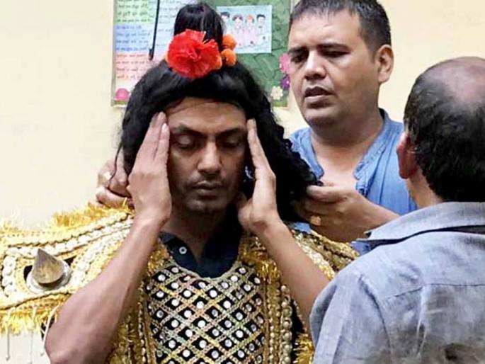 This time Nawazuddin Siddiqui will stay away from Ramlila; Being a Muslim was opposed! | यंदाही नवाजुद्दीन सिद्दिकी ‘रामलीला’पासून राहणार दूर; मुस्लीम असल्याने झाला होता विरोध!