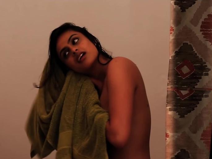 Neha Mahajan's video which was being discussed due to NMS MMS, came again once again due to this video. | NUDE MMSमुळे चर्चेत आलेली नेहा महाजनचा हा व्हीडीओ या कारणामुळे पुन्हा एकदा आला चर्चेत. Neha Mahajan's video which was being discussed due to NMS MMS, came again once again due to this video. | NUDE MMSमुळे चर्चेत आलेली नेहा महाजनचा हा व्हीडीओ या कारणामुळे पुन्हा एकदा आला चर्चेत.
