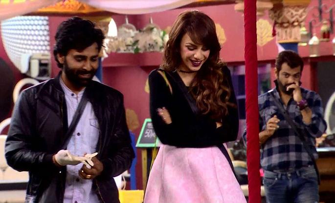 Bigg Boss 10: This pair is known as 'Nitvir' | Bigg Boss 10: 'नीतवीर' म्हणून ओळखली जाते ही जोडी? Bigg Boss 10: This pair is known as 'Nitvir' | Bigg Boss 10: 'नीतवीर' म्हणून ओळखली जाते ही जोडी?