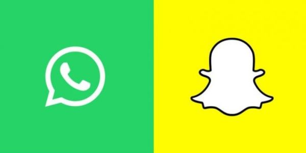 Voices app now features attractive stickers! | व्हॉट्स अ‍ॅपवर आता आकर्षक स्टीकर्सची सुविधा !